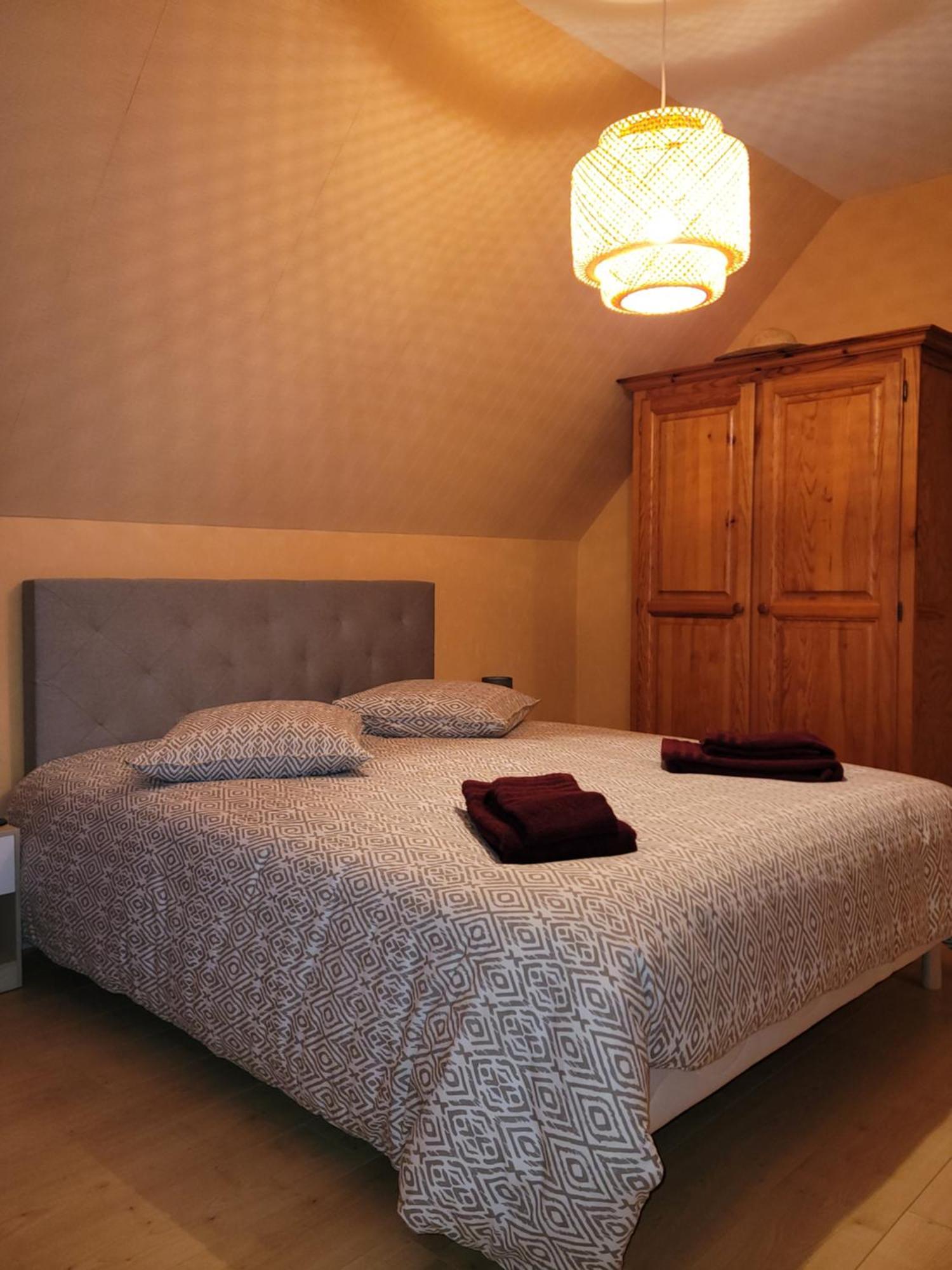 Les Pressoirs Appartement Nogent-l'Abbesse Kamer foto